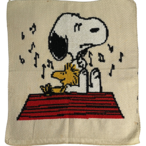 Έτοιμο Χειροποίητο Vintage Κέντημα – Snoopy ✨