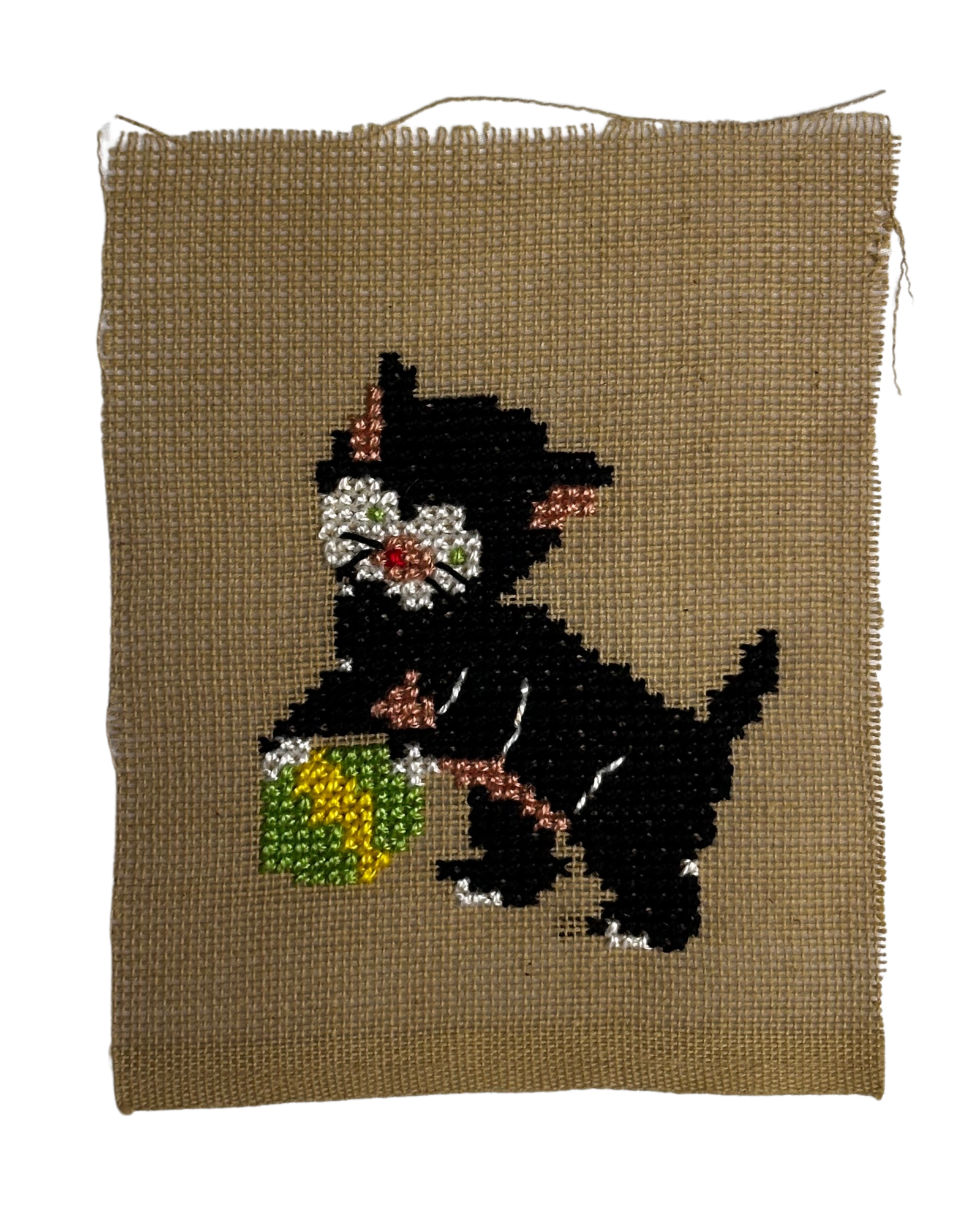 Έτοιμο Χειροποίητο Vintage Κέντημα – Γατούλα ✨