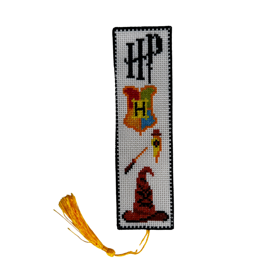 Χειροποίητος Κεντημένος Σελιδοδείκτης “Magic Symbols”