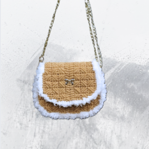 Custom Χειροποίητη  Κεντημένη Τσάντα Χειρός  (Rounded Flap Design)  – Κέντημα σε Πλαστικό Καμβά 👜✨