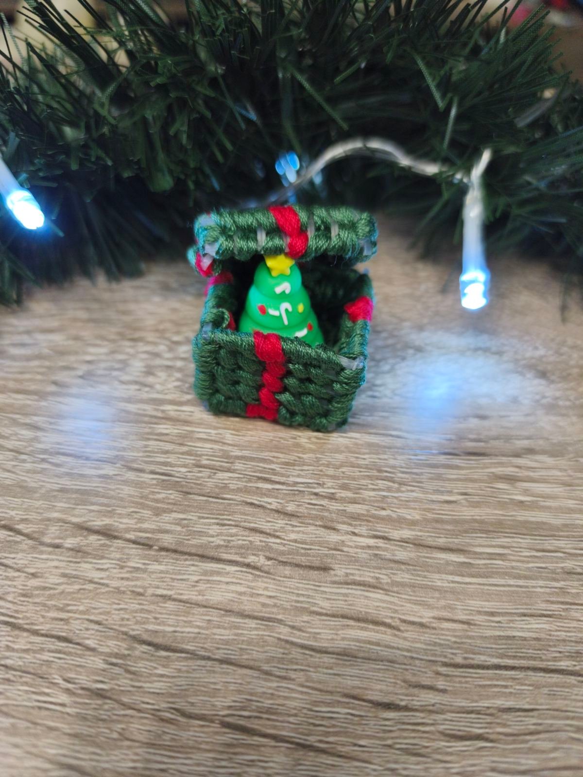 Χειροποίητα Κεντημένα Mini Boxes με Δεντράκι (Σετ 3) – Χριστουγεννιάτικη Συλλογή 🎁🌲✨ - Image 7