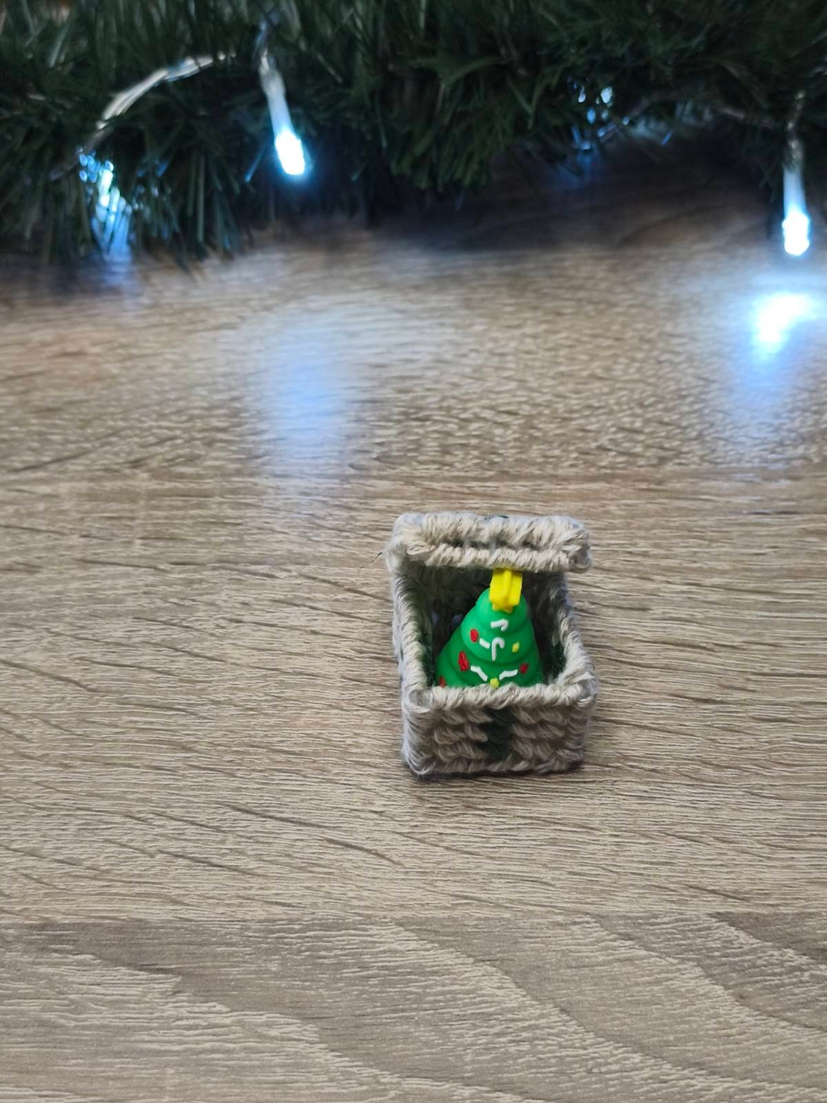 Χειροποίητα Κεντημένα Mini Boxes με Δεντράκι (Σετ 3) – Χριστουγεννιάτικη Συλλογή 🎁🌲✨ - Image 5