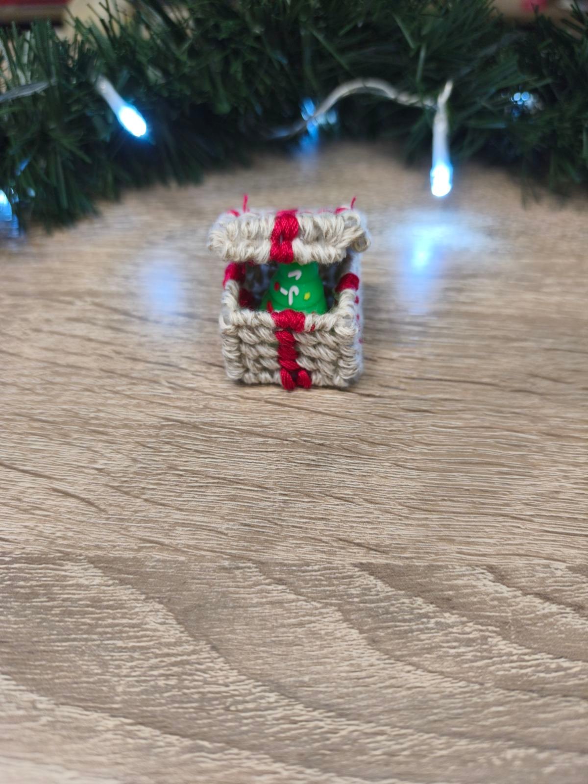 Χειροποίητα Κεντημένα Mini Boxes με Δεντράκι (Σετ 3) – Χριστουγεννιάτικη Συλλογή 🎁🌲✨ - Image 6