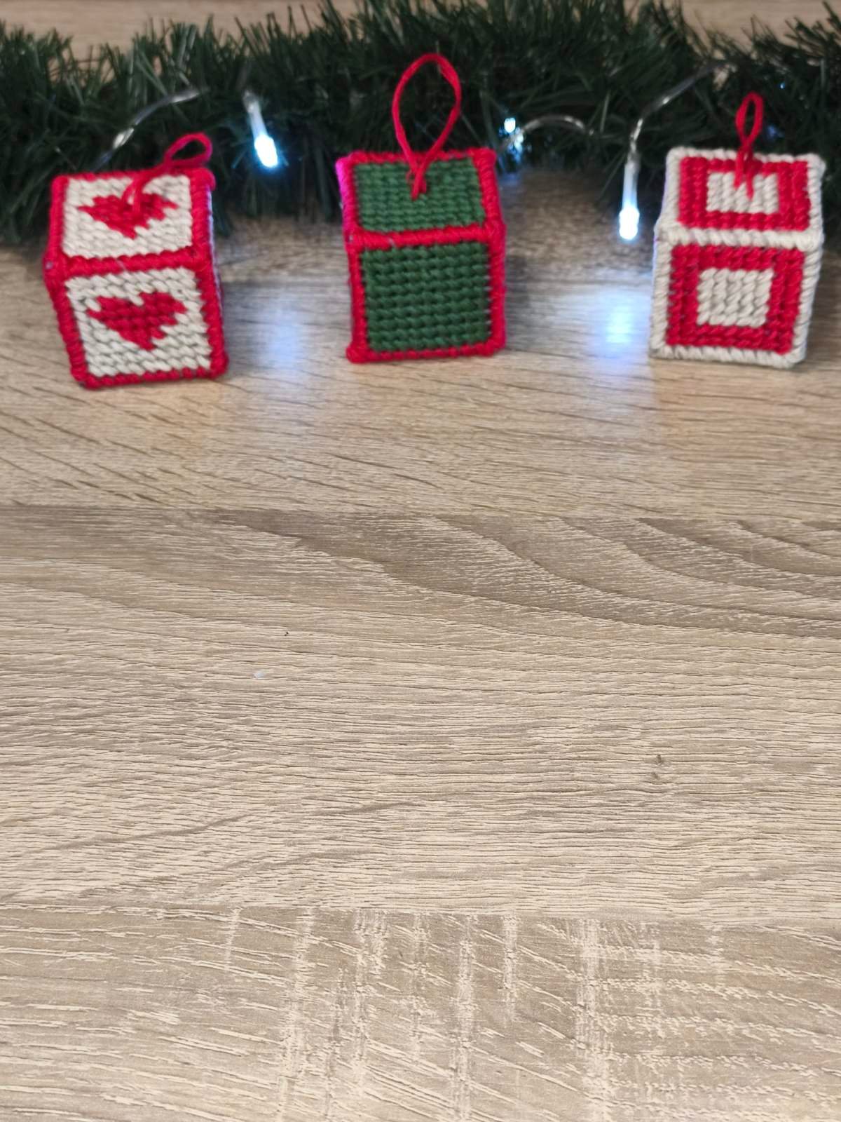 Χειροποίητα Στολίδια με Custom Κέντημα – Χριστουγεννιάτικη Συλλογή 🎅🎄✨ - Image 3